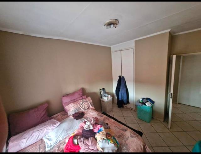 3 BEDROOM APARTMENT FOR SALE IN KLIPPOORTJE